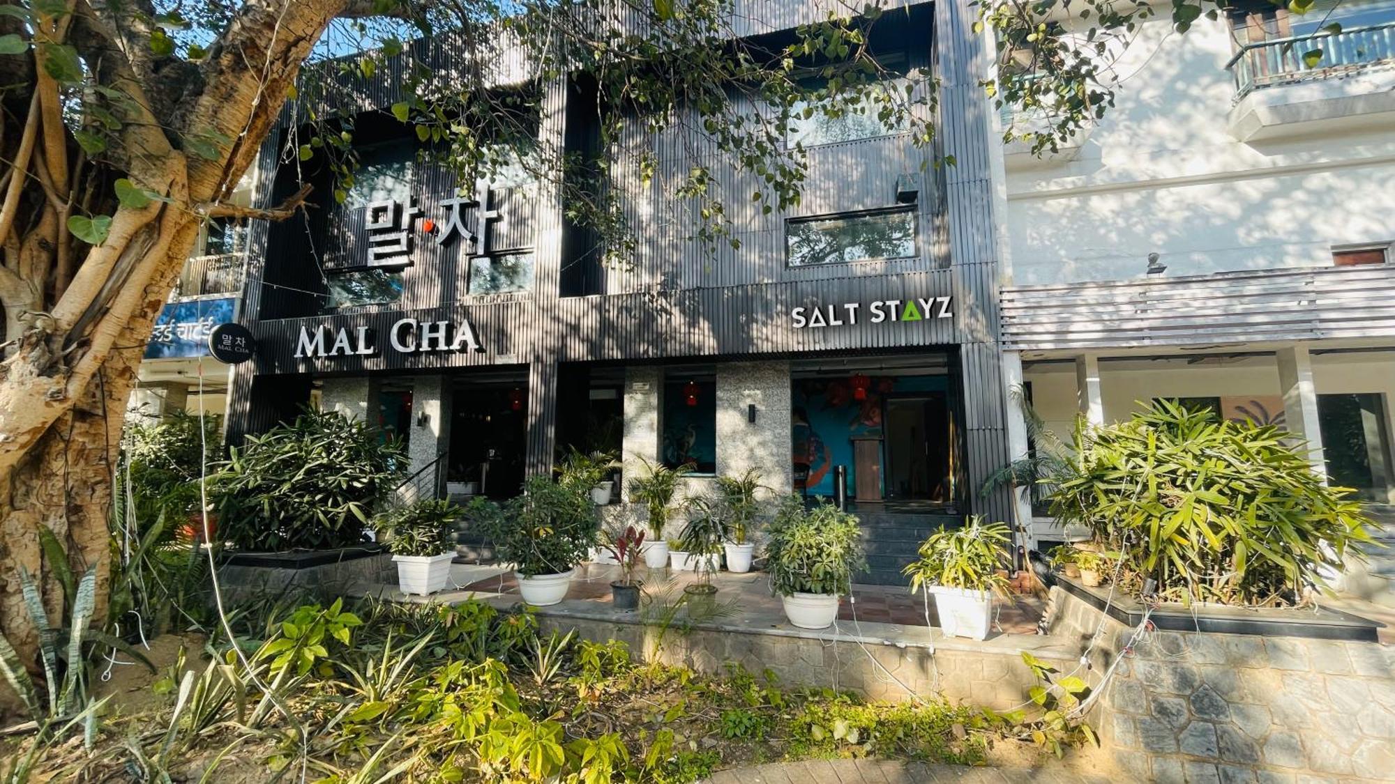 Saltstayz Select - Malcha & Chankyapuri Neu-Delhi Exterior foto